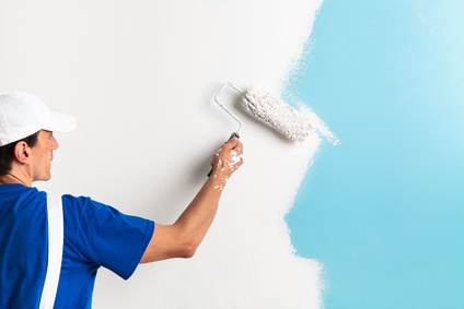 Peintre en bâtiment : c'est artisan qui ajoute la touche finale la plus visible au bâtiment 